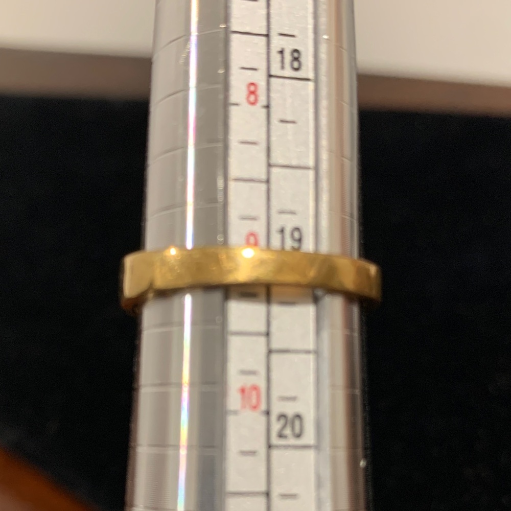 Emerald cut lab created topaz 3.5 ct on gold tone band high end cocktail  Ring - Picture 3 of 6